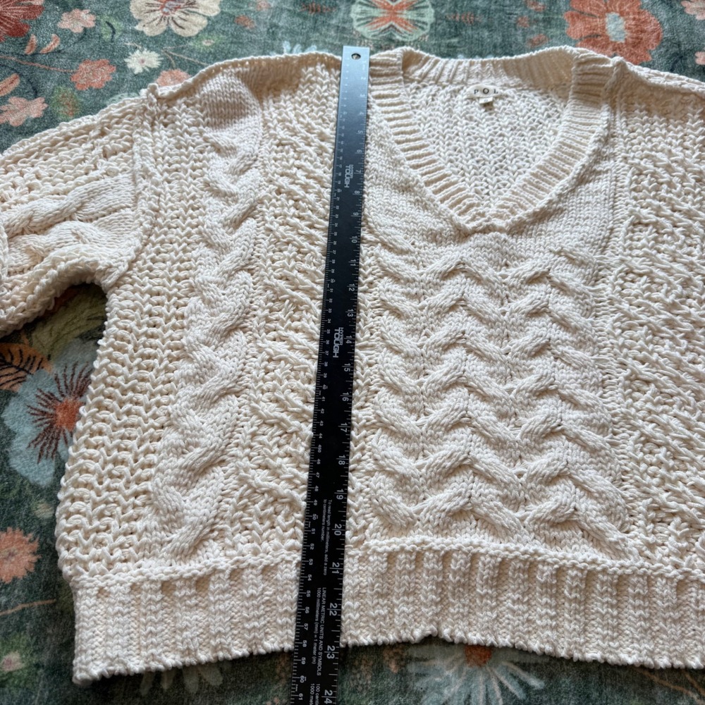 POL Cream Chunky Cable Knit V-Neck Sweater Ivory Oversized Boho YST585 Womens S - Picture 4 of 10